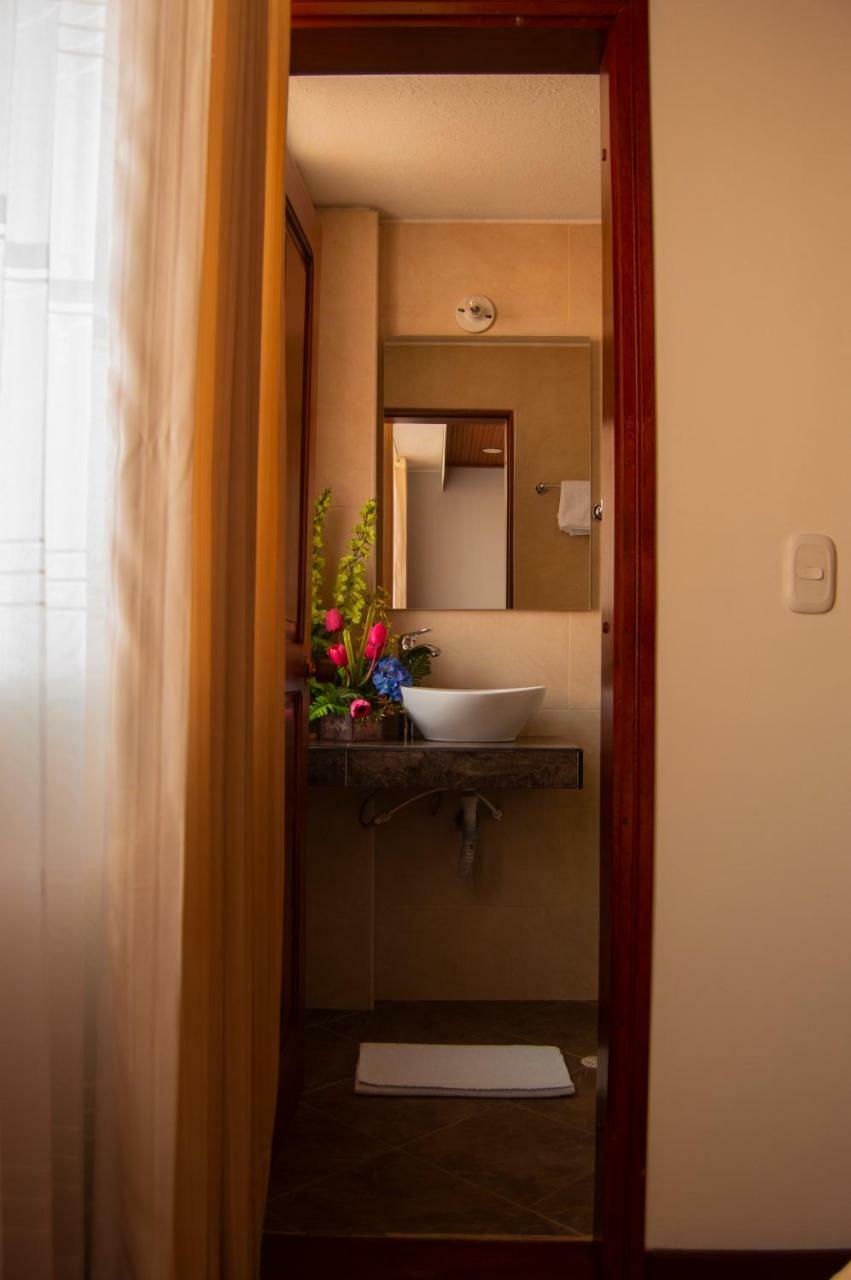 Hotel San Ignacio Plaza 툰하 외부 사진